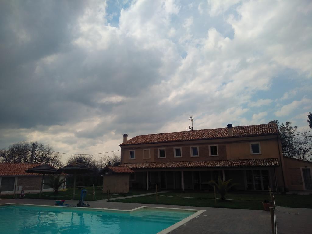 Hotel Quattro Stagioni Fano Zewnętrze zdjęcie